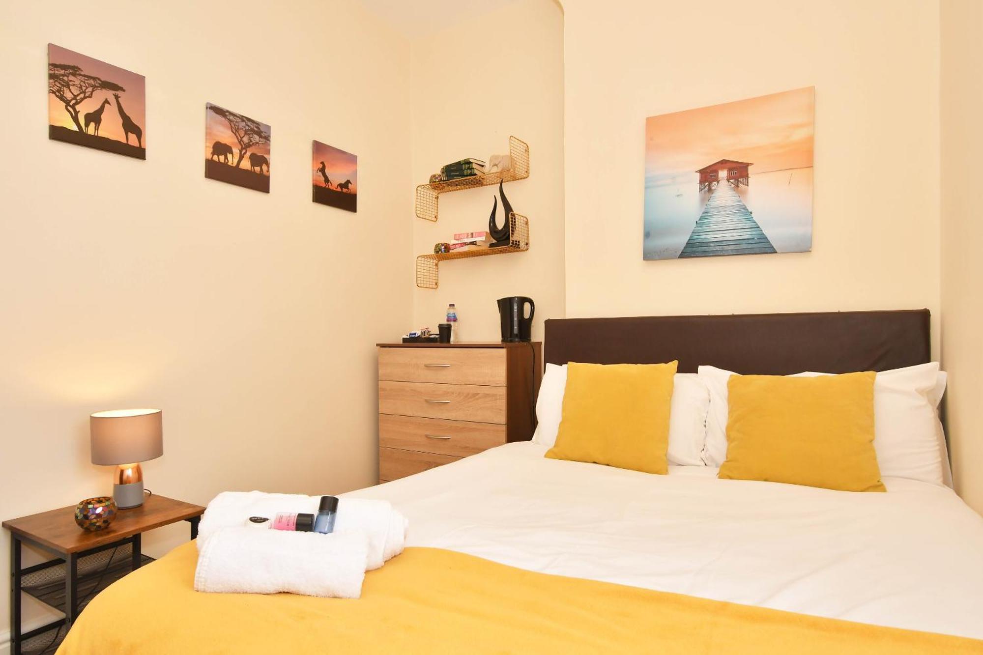 Townhouse @ 178 Ruskin Road Крю Екстер'єр фото