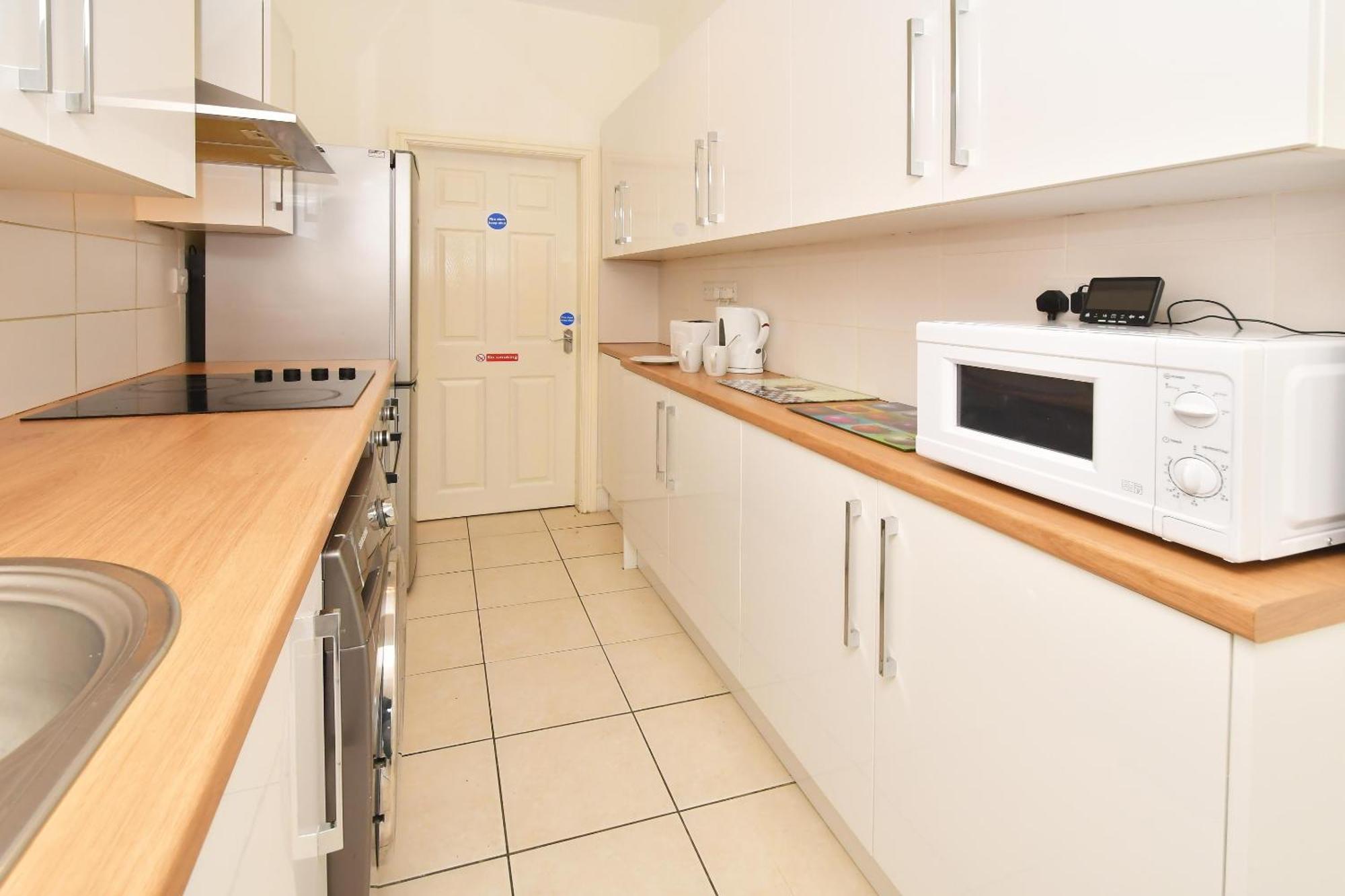 Townhouse @ 178 Ruskin Road Крю Екстер'єр фото